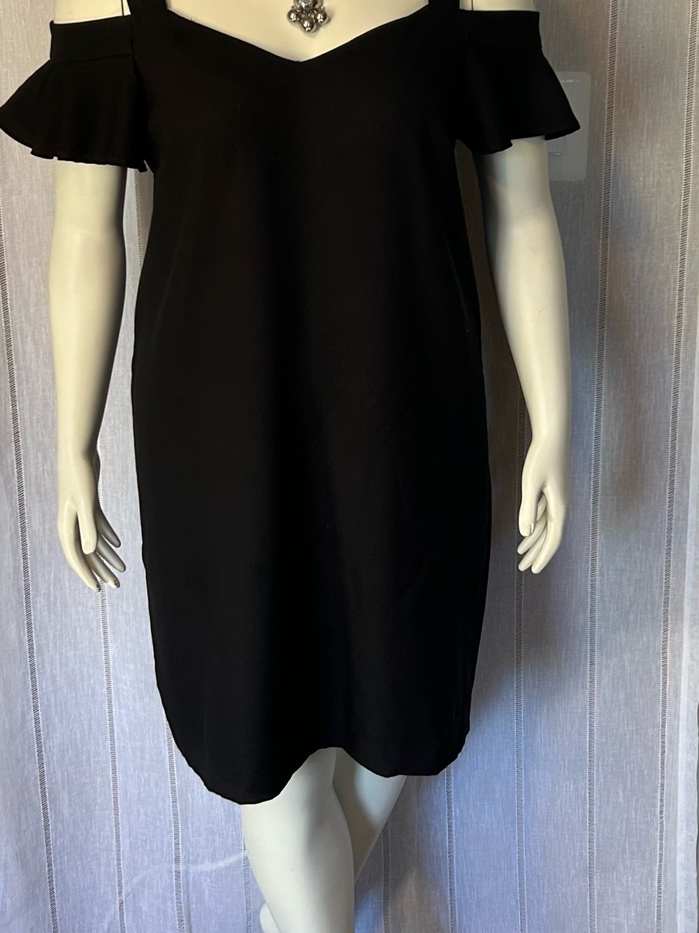 Banana Republic Black One-Shoulder Shift Dress - Picture 3 of 4
